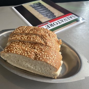 Salvatore's Restaurant - Homemade bread - Italian Near Me - Independence, Missouri Salvatore's Restaurant - Homemade bread - Italian Near Me - Independence, Missouri