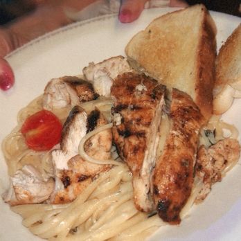 412 Public House - Chicken Pasta - Gastropubs Near Me - Cullman, Alabama