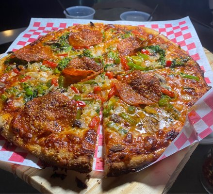 Munchie's Pizza Club by null