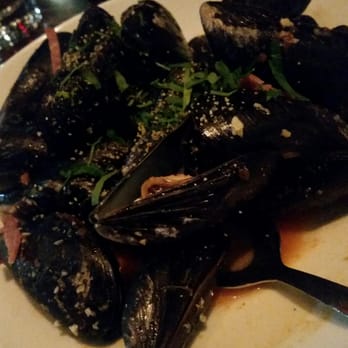 Coppa Enoteca - Cozze: mussels, crispy nostrano, fennel pollen, garlic, white wine, tomato, pepperoncini - Italian Near Me - Boston, Massachusetts Coppa Enoteca - Cozze: mussels, crispy nostrano, fennel pollen, garlic, white wine, tomato, pepperoncini - Italian Near Me - Boston, Massachusetts