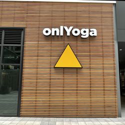 onlYoga - New colony square sign
