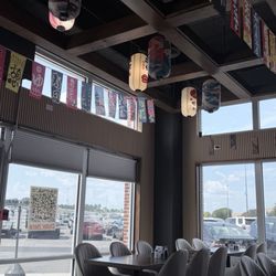 100 Ramen & Bar