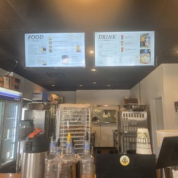 honey bee’s biscuit + good eats - Inside - Breakfast & Brunch Near Me - Kirkwood, Missouri