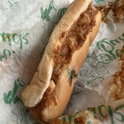 Mr Quick Drive In - Mold on Chili dog bun