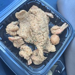 Fried seafood platter