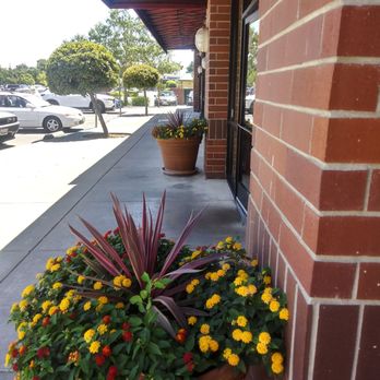 Mary's Pizza Shack - Outside entrance - Pizza Near Me - Vacaville, California Mary's Pizza Shack - Outside entrance - Pizza Near Me - Vacaville, California