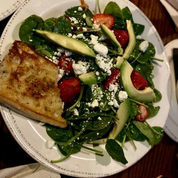 Oakside - Strawberry Avocado Salad* - Seafood Near Me - Big Bear Lake, California