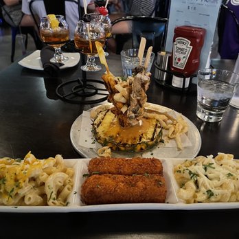 Flights - Mac & Cheese Flight Stix - Our Signature Flight Of Skewers Old Fashioned Flight - New American Near Me - Las Vegas, Nevada Flights - Mac & Cheese Flight Stix - Our Signature Flight Of Skewers Old Fashioned Flight - New American Near Me - Las Vegas, Nevada
