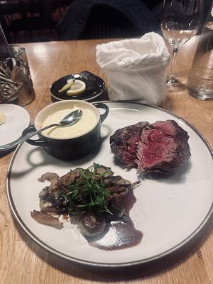 COLONEL LOUISE by null