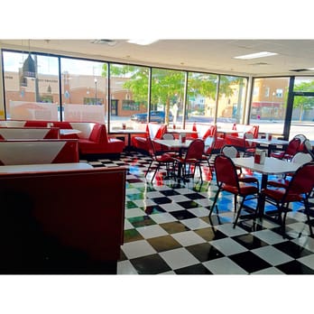 Zo's Good Burger E. Dearborn - Inside the restaurant with a view of Michigan Ave. - Halal Near Me - Dearborn, Michigan