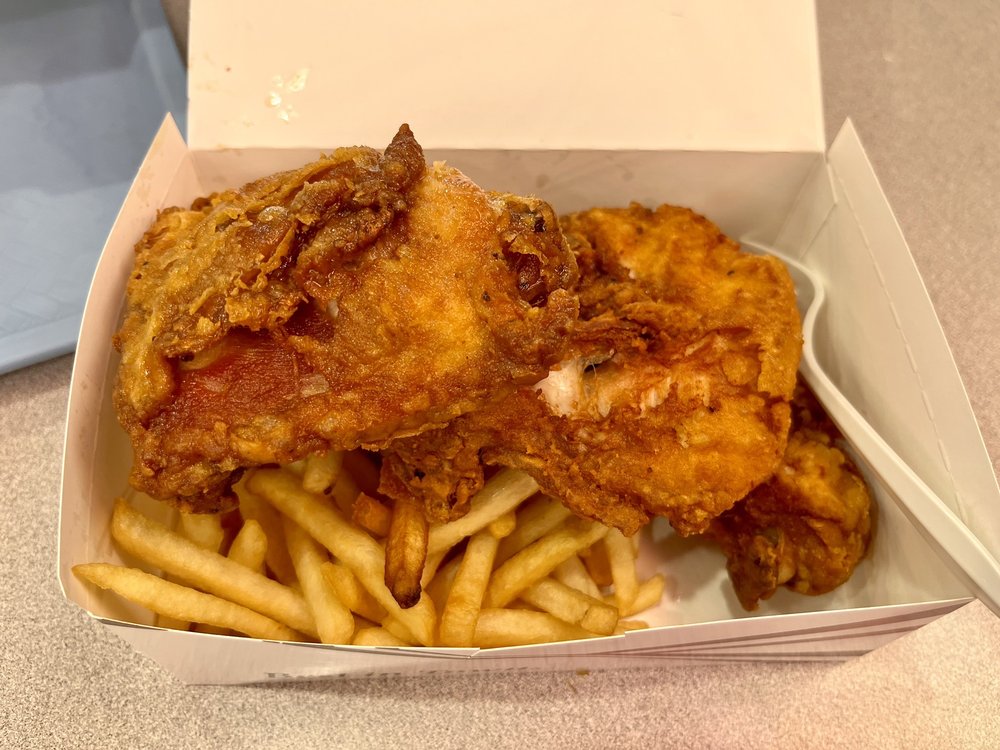 RED HOOK FRIED CHICKEN Updated September 2024 35 W Market St, Red