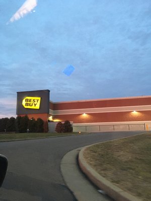 BEST BUY IN ELIZABETHTOWN KY visual data 8