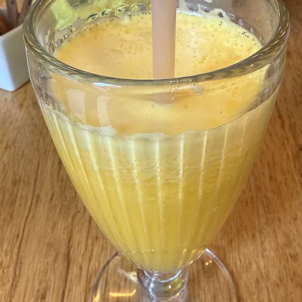 Café Cassette - Orange Juice - Breakfast & Brunch Near Me - Paris, 75 Café Cassette - Orange Juice - Breakfast & Brunch Near Me - Paris, 75