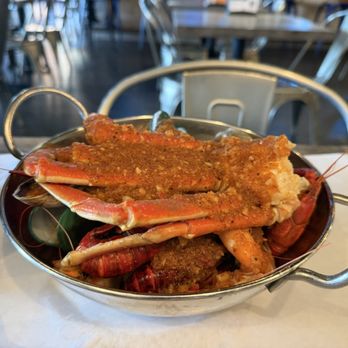 Crab Hut - Cajun/Creole Near Me - San Diego, California