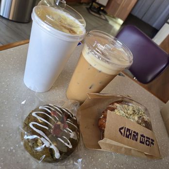 Smoking Tiger Coffee & Bread - Coffee & Tea Near Me - Buena Park, California