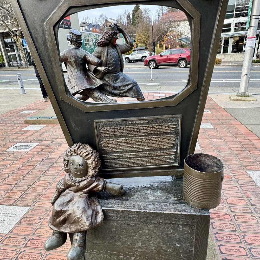 J P Patches Statue - 11.30.24 The J.P. Patches Show ran from 1958 to 1981 - Landmarks & Historical Buildings Near Me - Seattle, Washington