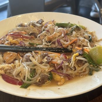 Summer Buffalo - Pad Thai Noodle - Thai Near Me - Los Angeles, California Summer Buffalo - Pad Thai Noodle - Thai Near Me - Los Angeles, California