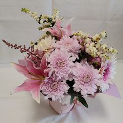 Flower in Bloom Florist - Vibrant Pinks to brighten your day.