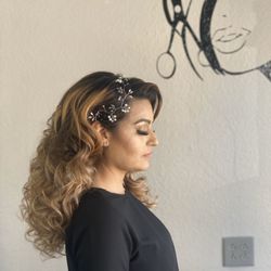 Cut Loose - Look at this hair!!! Great Job done by Anna..