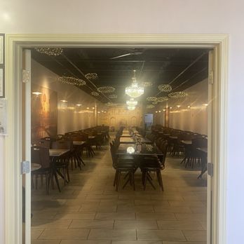 Maharaja Indian Cuisine - Indian Near Me - Albuquerque, New Mexico