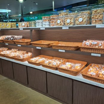 KP Bakery - Pastries - Bakeries Near Me - Rancho Cordova, California