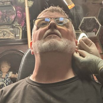 Midgard Tattoo Company - Lobe piercing - Piercing Near Me - Dallas, Texas Midgard Tattoo Company - Lobe piercing - Piercing Near Me - Dallas, Texas