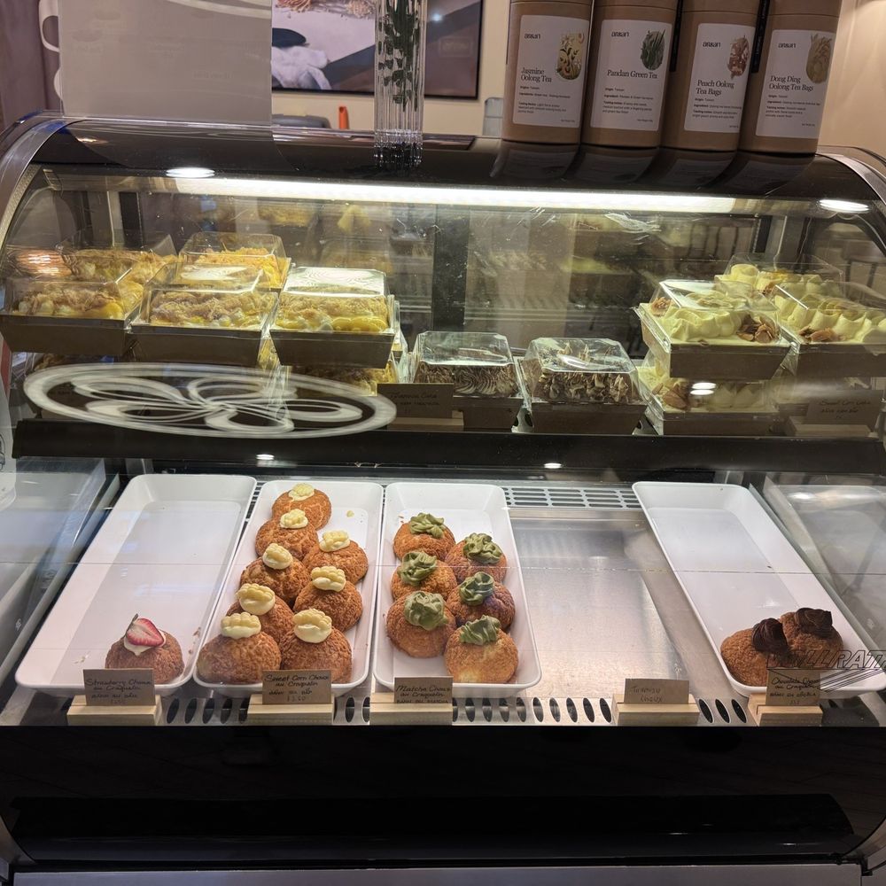 Arisan Tea & Coffee House - Bakery case - Coffee & Tea Near Me - San Jose, California