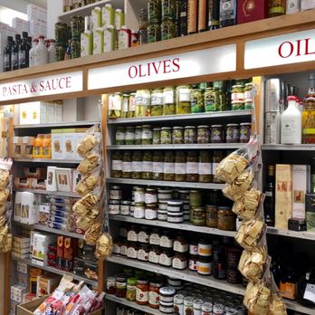 Cardullo's Gourmet Shoppe - Specialty Food Near Me - Cambridge, Massachusetts