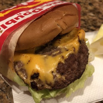 In-N-Out Burger - Burgers Near Me - Glendale, California In-N-Out Burger - Burgers Near Me - Glendale, California