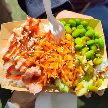 Rockin Rollz Lobster and Sushi - Lobster bowl - Food Trucks Near Me Rockin Rollz Lobster and Sushi - Lobster bowl - Food Trucks Near Me