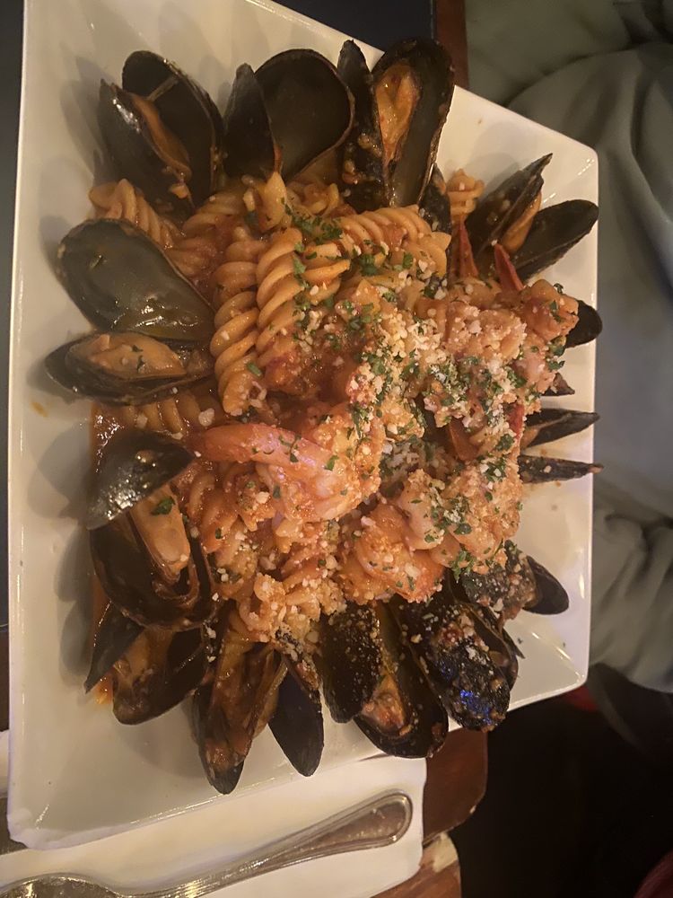 Food from Carpe Diem Pub & Restaurant