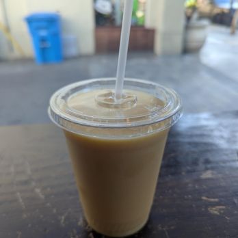 Deja Vu - Oasis - Juice Bars & Smoothies Near Me - Burlingame, California