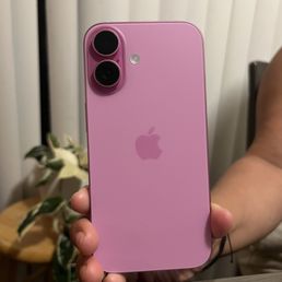 iPhone 16 iPhone 16