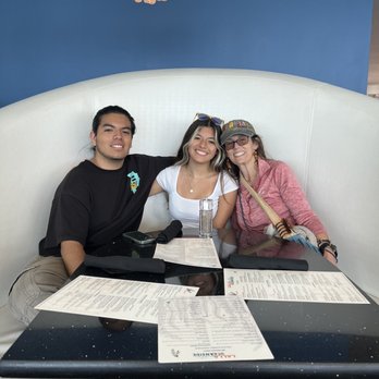 Lalla Grill Oceanside - Seafood Near Me - Monterey, California