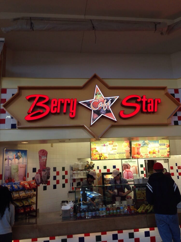 BERRY STAR CAFE Updated September 2024 6501 Grape Rd, Mishawaka