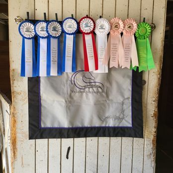 Feather Equestrian - Horseback Riding Near Me - Eatonville, Washington Feather Equestrian - Horseback Riding Near Me - Eatonville, Washington