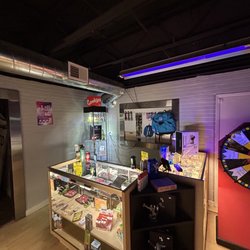 Slik Smoke Shop