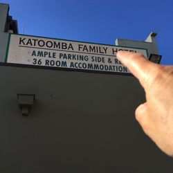 The Blackburn's Katoomba Family Hotel - You are round the side !!