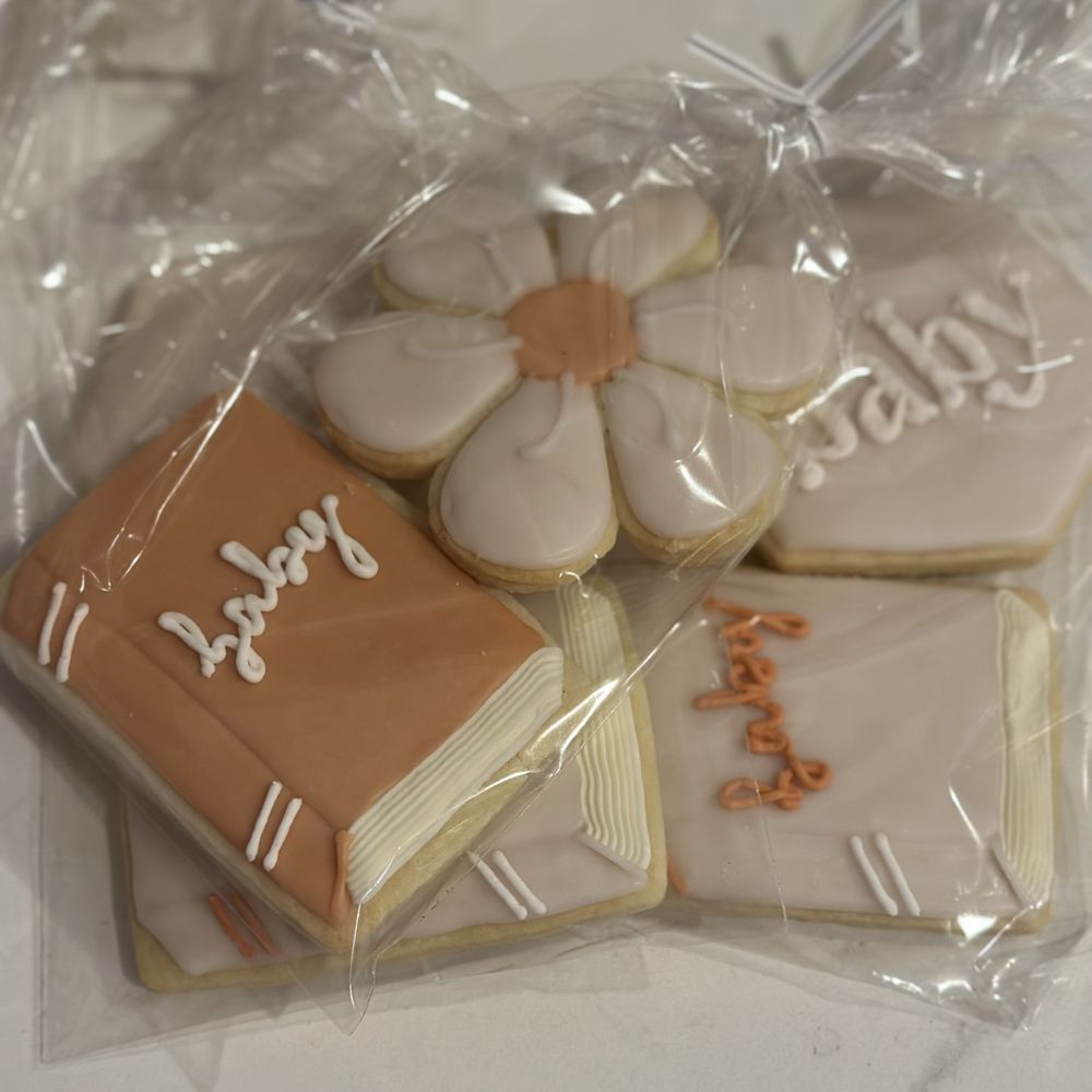 Millstone Bakery - Royal icing sugar cookie party favors - Bakeries Near Me - Plano, Texas