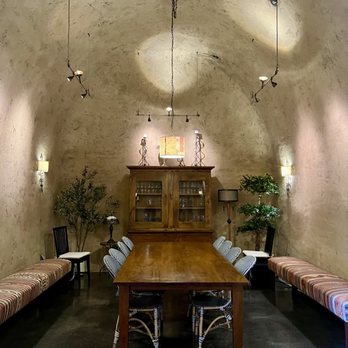 Capo Creek Winery - This place can accommodate a wedding venue. - Wine Tasting Room Near Me - Healdsburg, California