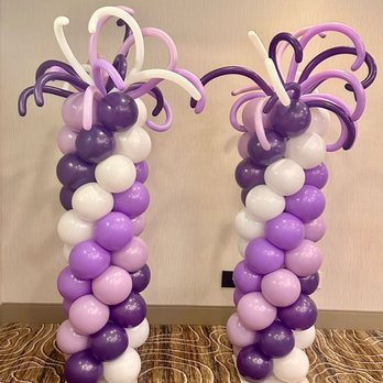 Soiree Balloons - Balloon columns with a playful twist - Balloon Services Near Me Soiree Balloons - Balloon columns with a playful twist - Balloon Services Near Me