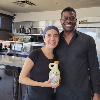Coalesce Kitchen - Dexter and Berenice, owners. - Breakfast & Brunch Near Me - Riverside, California Coalesce Kitchen - Dexter and Berenice, owners. - Breakfast & Brunch Near Me - Riverside, California