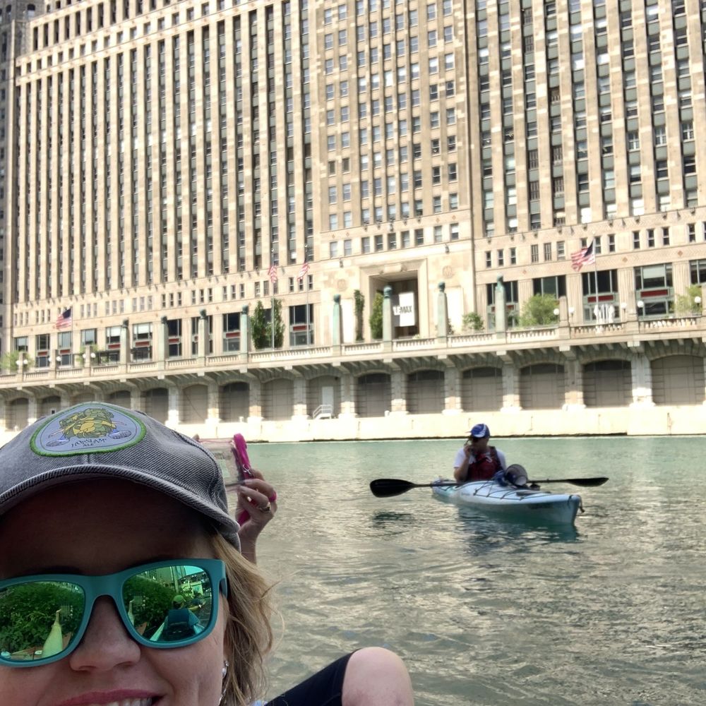 Merchandise mart & chicago river Merchandise mart & chicago river