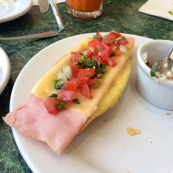 Los Bisquets Obregón - Molletes with ham and pico de gallo! - Mexican Near Me - México, D.F., DIF Los Bisquets Obregón - Molletes with ham and pico de gallo! - Mexican Near Me - México, D.F., DIF