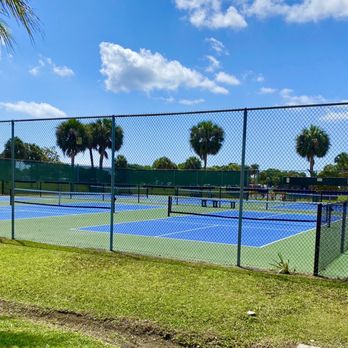 Okeechobee KOA - RV Parks Near Me - Okeechobee, Florida