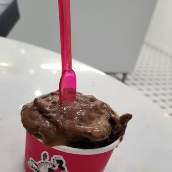 Sugar Mama Desserts - Dark chocolate - Ice Cream & Frozen Yogurt Near Me - Milpitas, California Sugar Mama Desserts - Dark chocolate - Ice Cream & Frozen Yogurt Near Me - Milpitas, California
