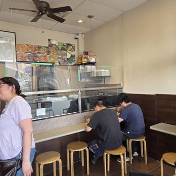 One2 Snacks - Counter seating - Malaysian Near Me - Scarborough, Ontario