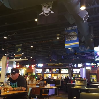 4th & Mill - American Near Me - Rancho Cucamonga, California