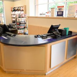 Rack Room Shoes - Checkout Counter