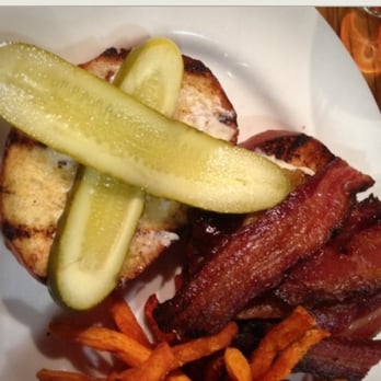 10 Barrel Brewing - Guru donut burger (special) - Breweries Near Me - Boise, Idaho 10 Barrel Brewing - Guru donut burger (special) - Breweries Near Me - Boise, Idaho